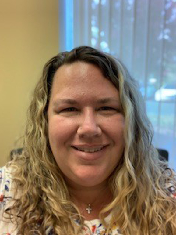 070821 CAITLYN PEELE NEW HIRE SIDE